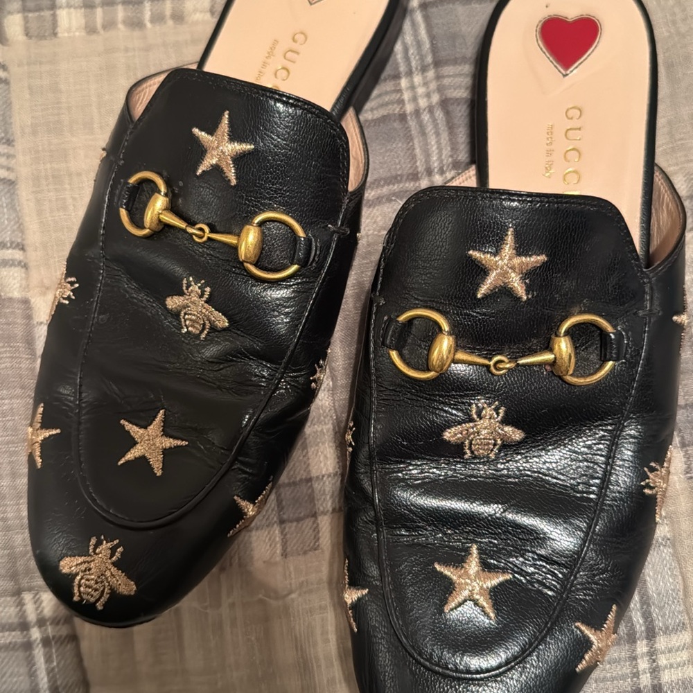 Women's Gucci leather slides